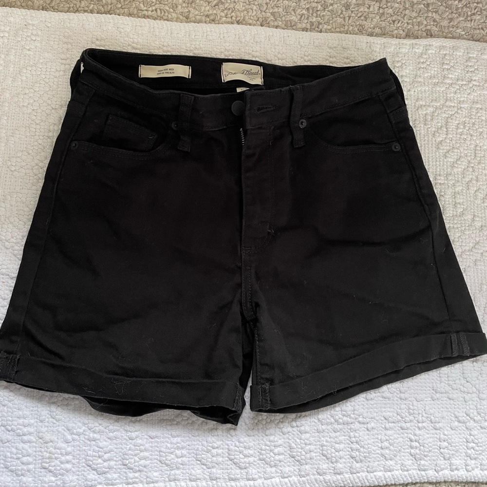 Woman’s High Waisted Black Shorts